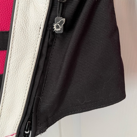 NWT. Joe Rocket Ladies Pink and Black Leather Aura Jacket. Size large. - Picture 7 of 12